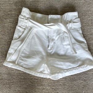 Astr the label Women's White Belted Shorts